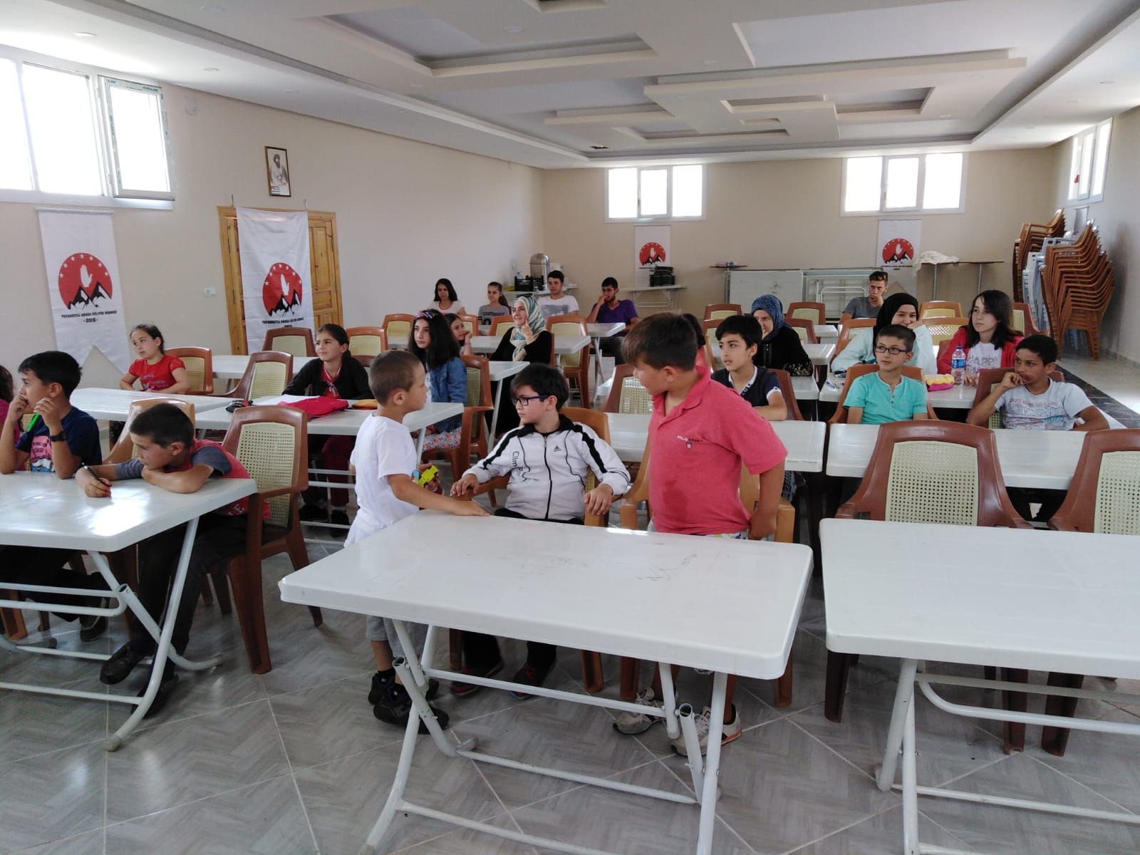 Дети в Турции за три недели освоили абазинский алфавит